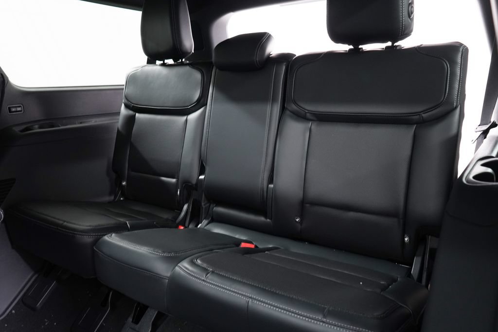 New 2026 Ford Expedition Max Platinum w/ Stealth Performance Package AWD/4WD image 25