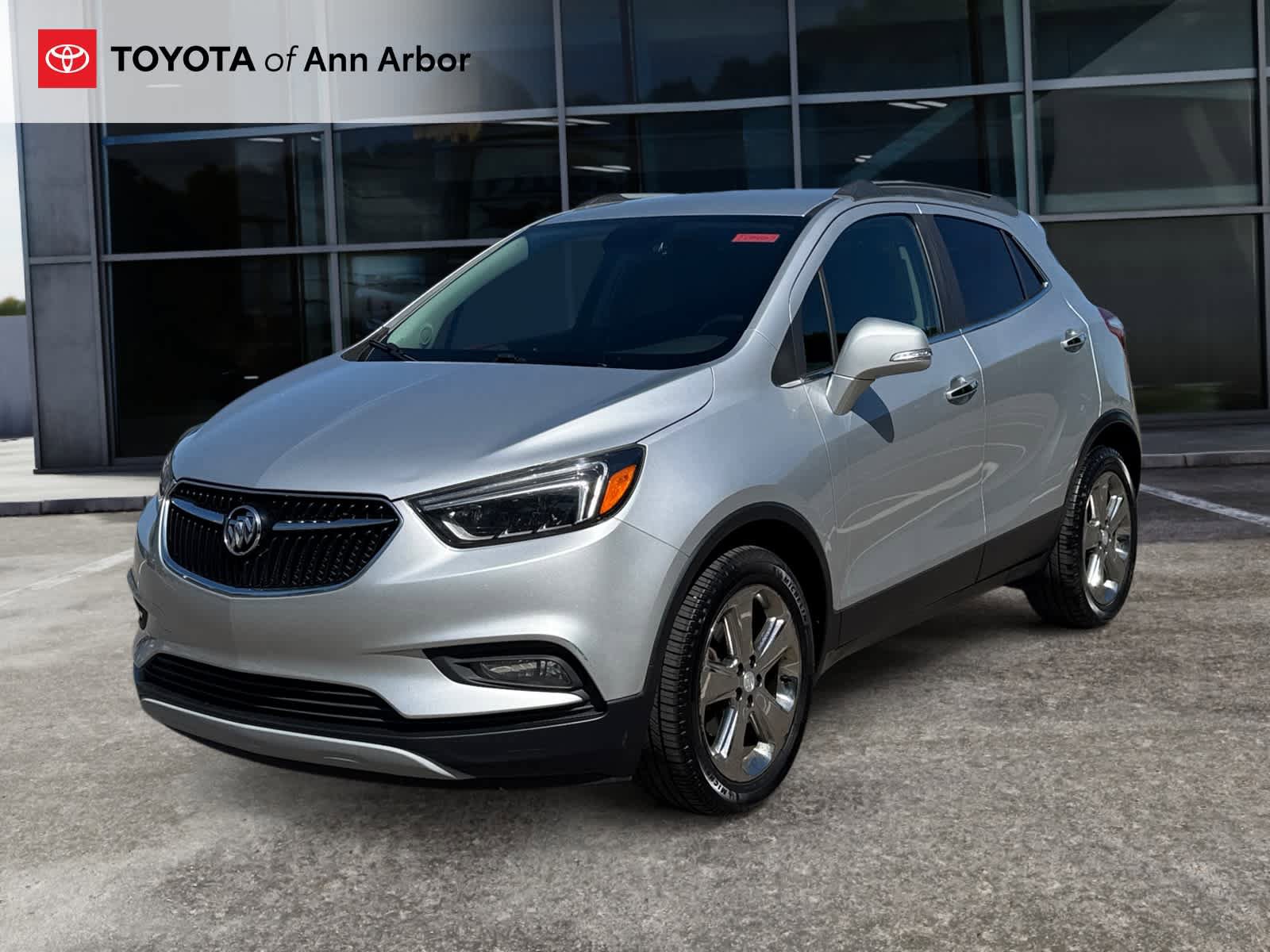 Used 2017 Buick Encore Essence FWD image 8