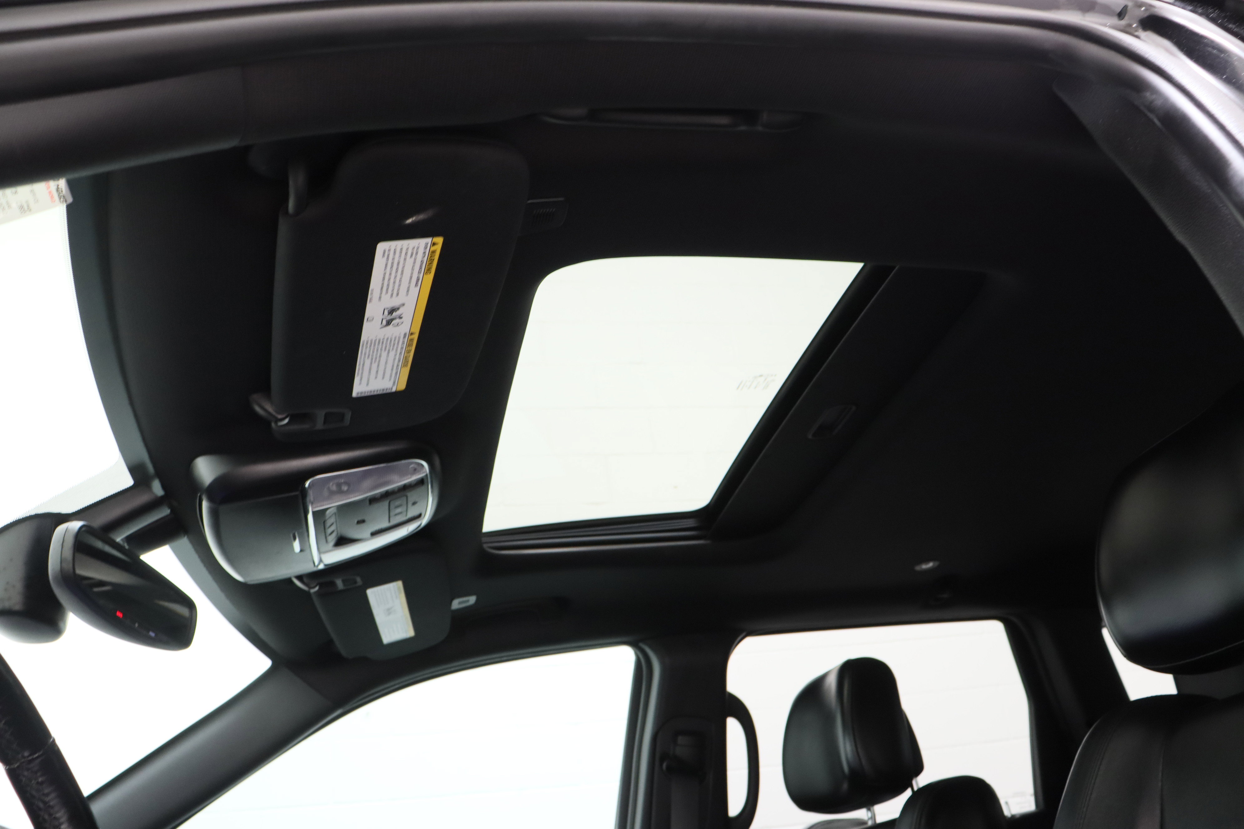 Used 2020 Jeep Grand Cherokee Limited image 28