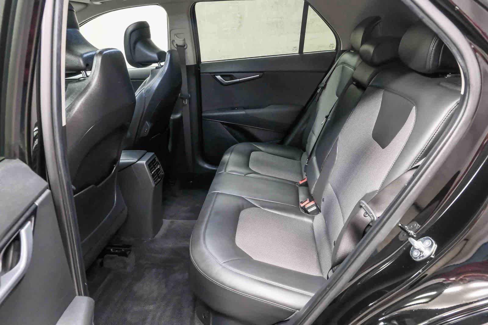 Used 2023 Kia Niro EX Touring FWD image 21