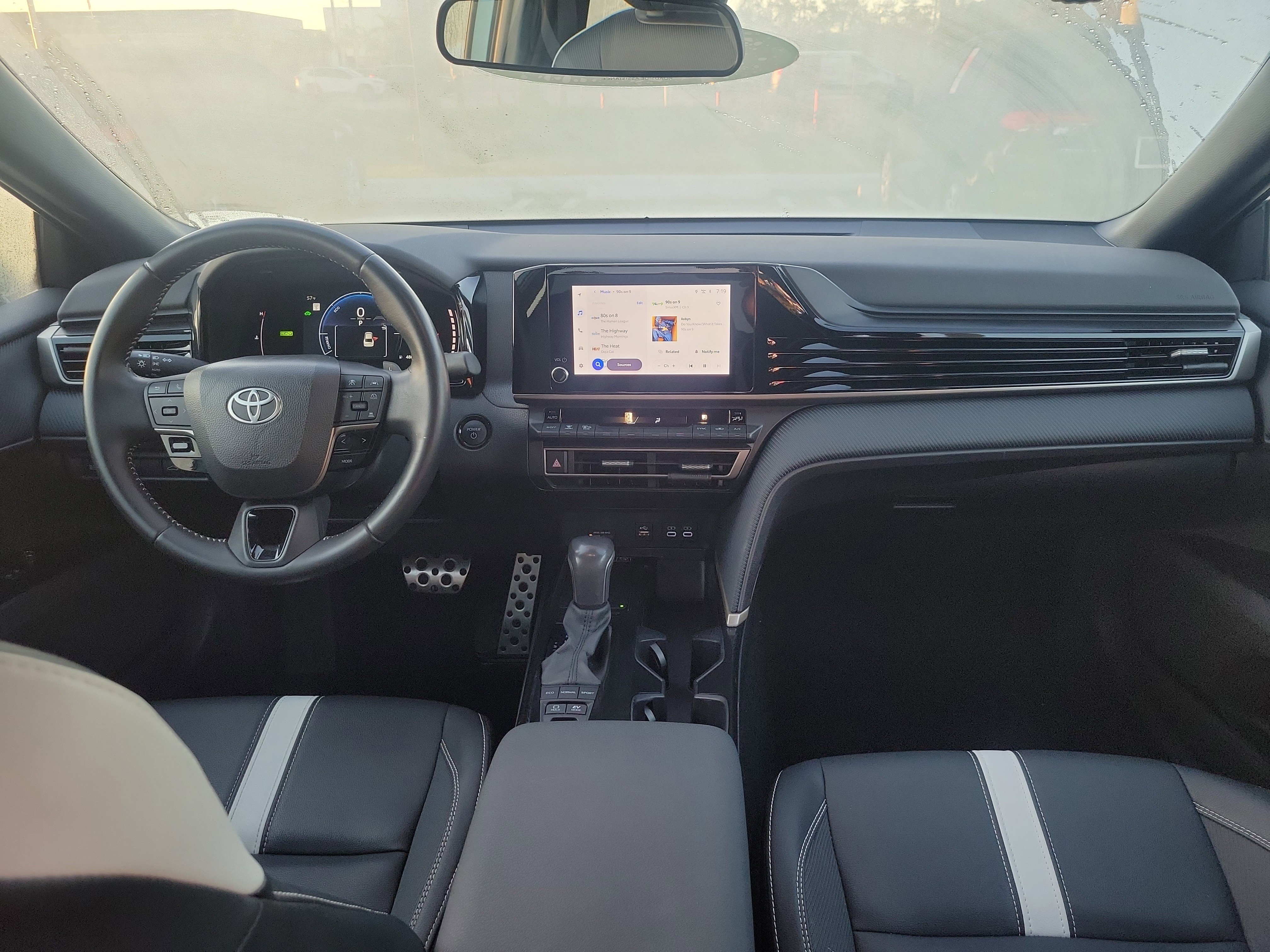 Certified 2025 Toyota Camry SE image 16