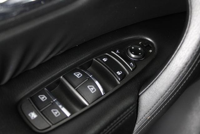 Certified 2023 Nissan Armada SL image 24