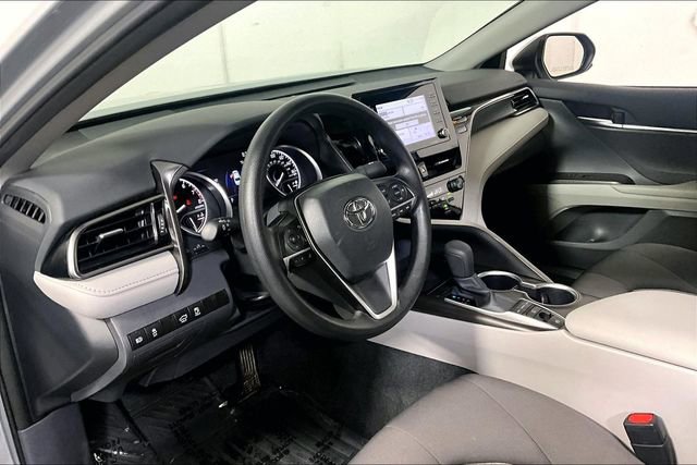 Used 2024 Toyota Camry LE AWD/4WD image 13