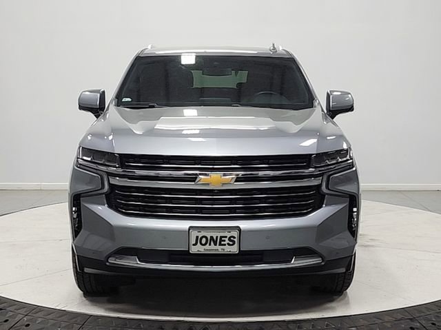 Used 2023 Chevrolet Tahoe LT w/ Luxury Package AWD/4WD image 2