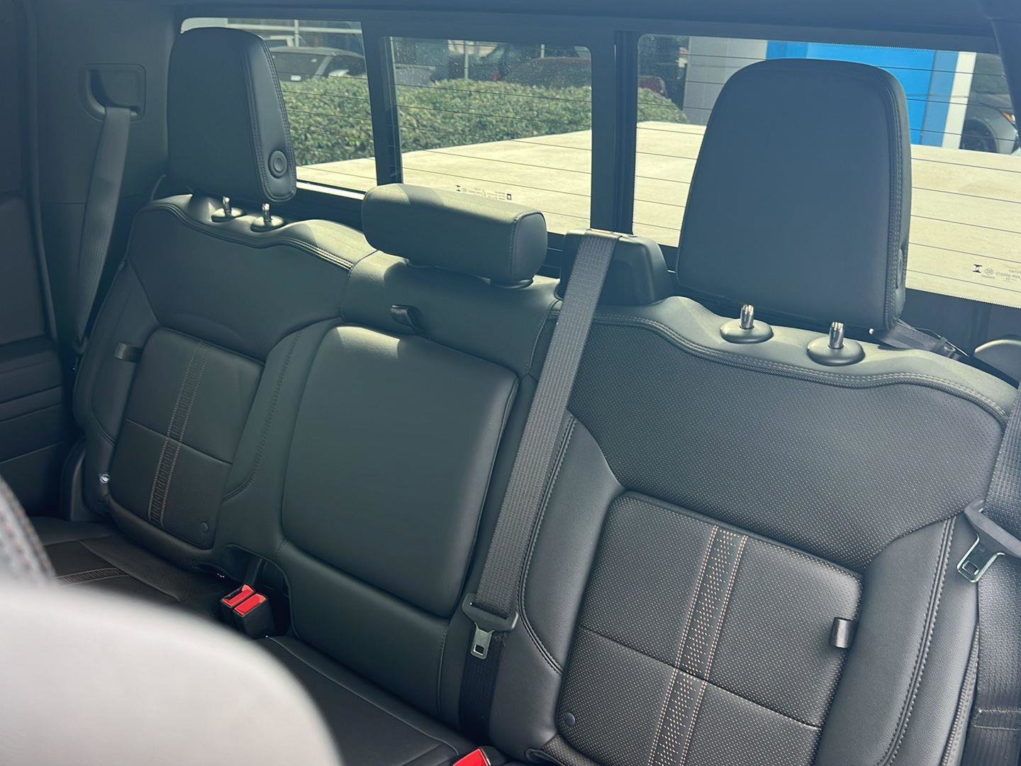 Used 2024 Chevrolet Silverado 1500 High Country w/ High Country Premium Package image 33