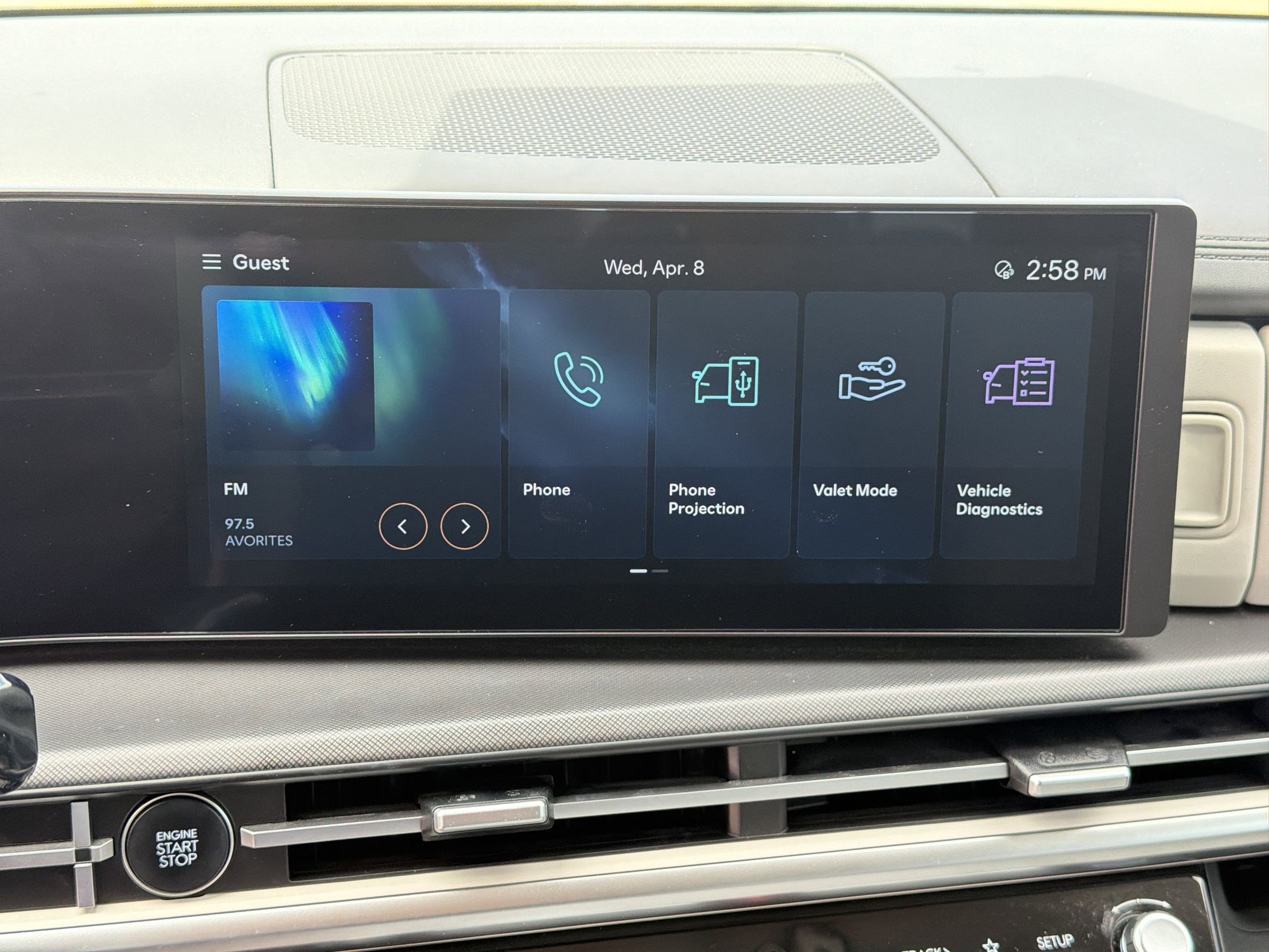 Certified 2025 Hyundai Santa Fe SEL image 23