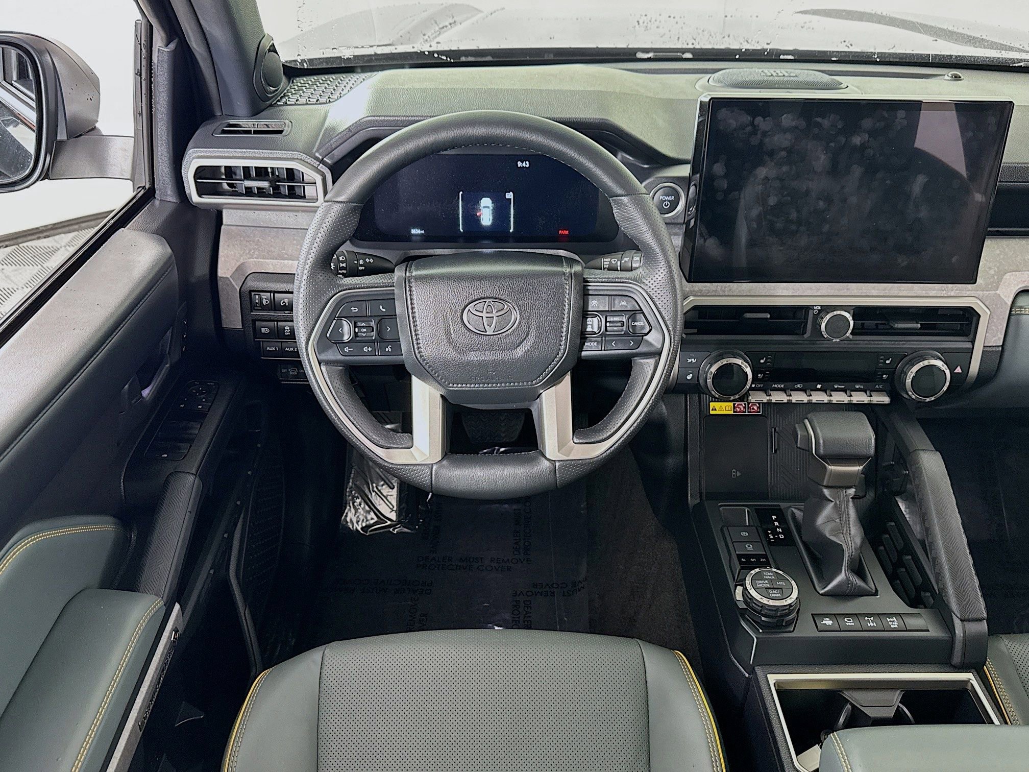 Certified 2025 Toyota 4Runner Trailhunter image 18