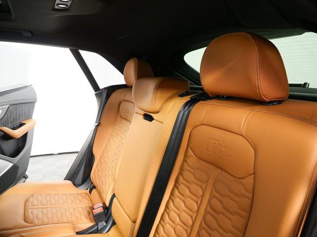 Used 2023 Audi RS Q8 image 23