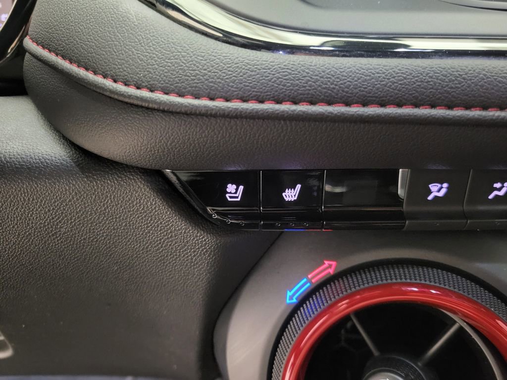 Used 2024 Chevrolet Blazer RS w/ Driver Confidence II Package image 12