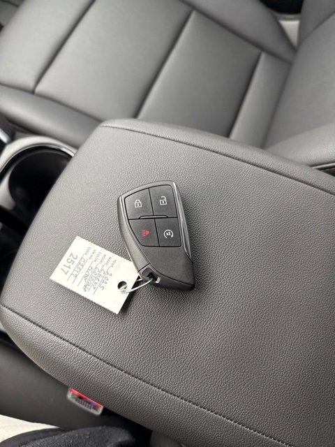 New 2025 Chevrolet Colorado LT w/ LT Convenience Package image 31