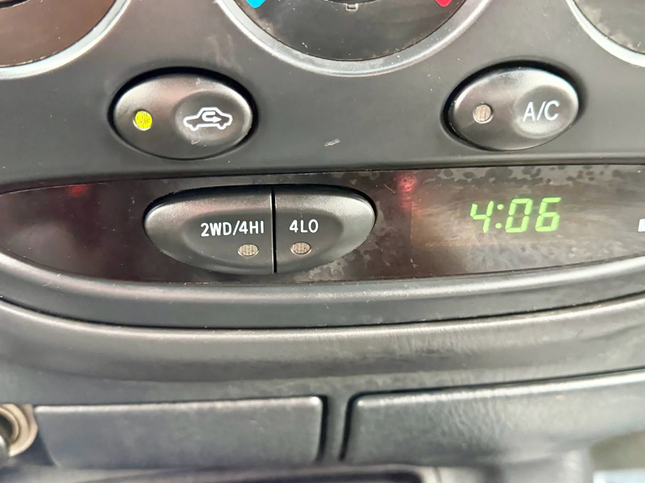 Used 2004 Toyota Tundra SR5 AWD/4WD image 19