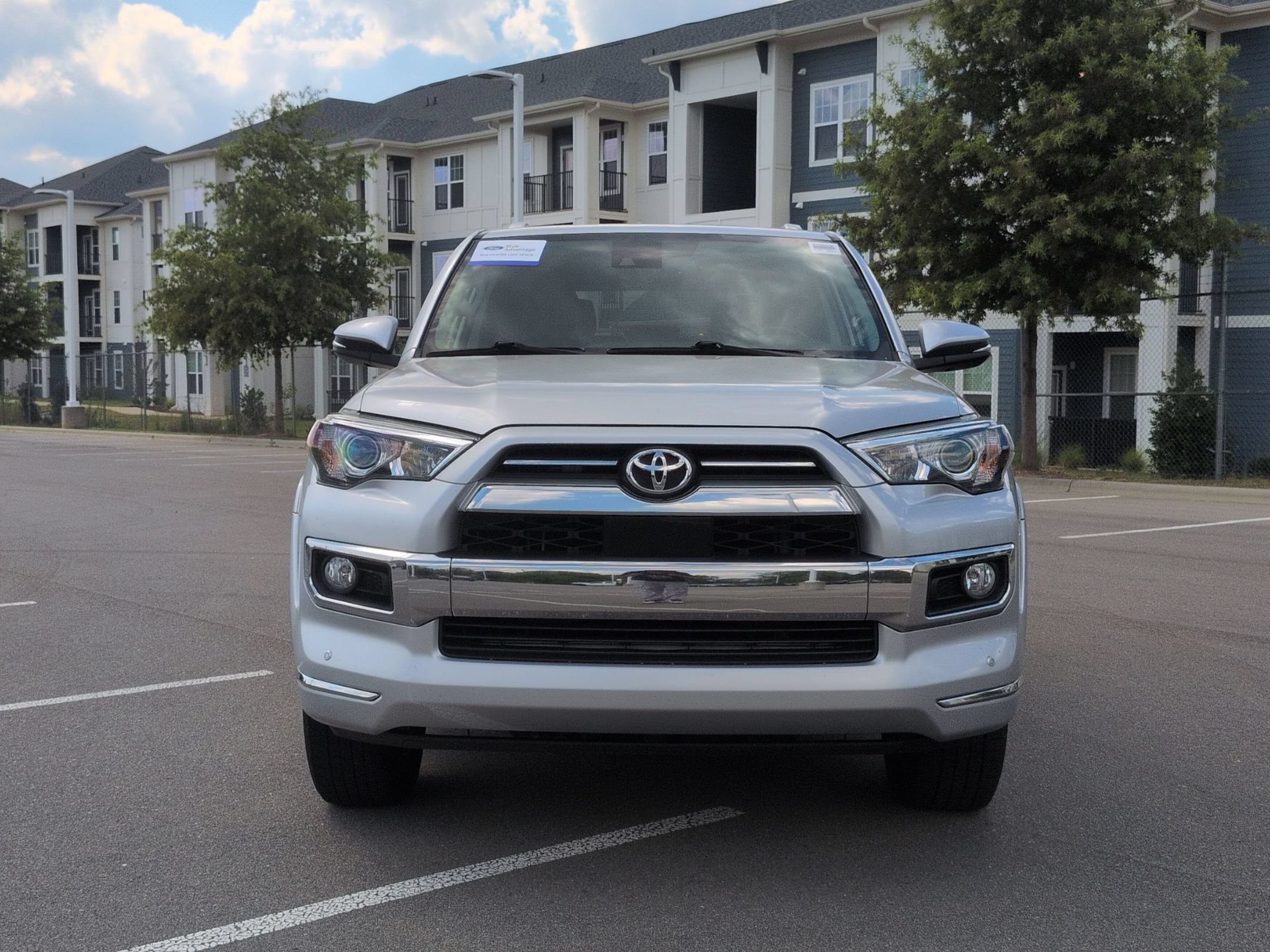 Used 2020 Toyota 4Runner Limited AWD/4WD image 9