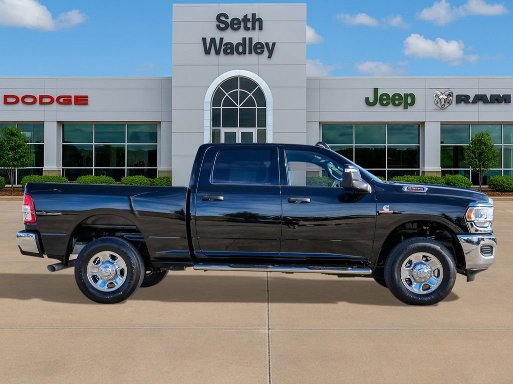 Used 2024 RAM 2500 Tradesman w/ Chrome Appearance Group image 8