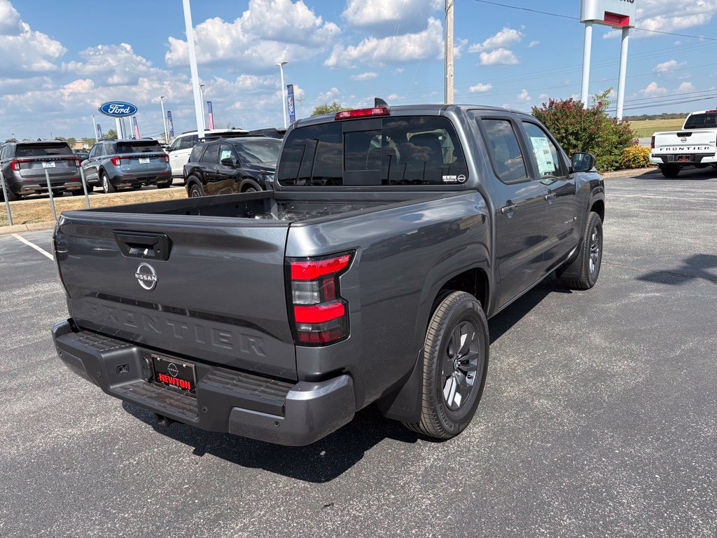New 2027 Nissan Frontier 2WD Crew Cab image 4
