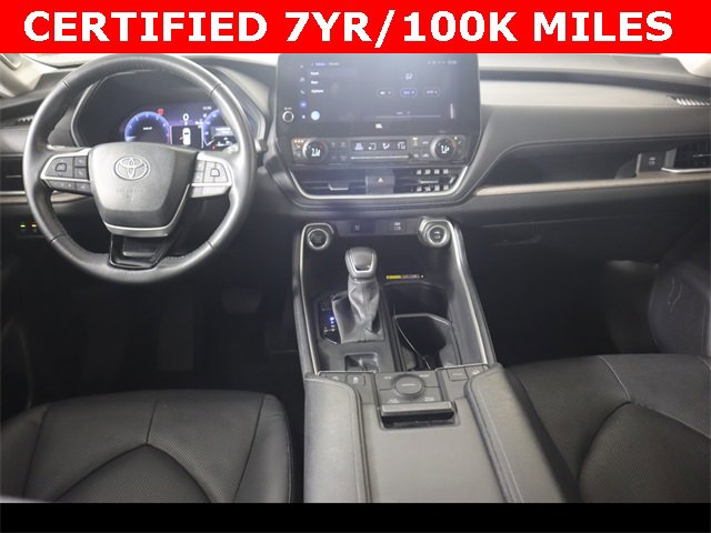 Used 2024 Toyota Grand Highlander Limited image 12