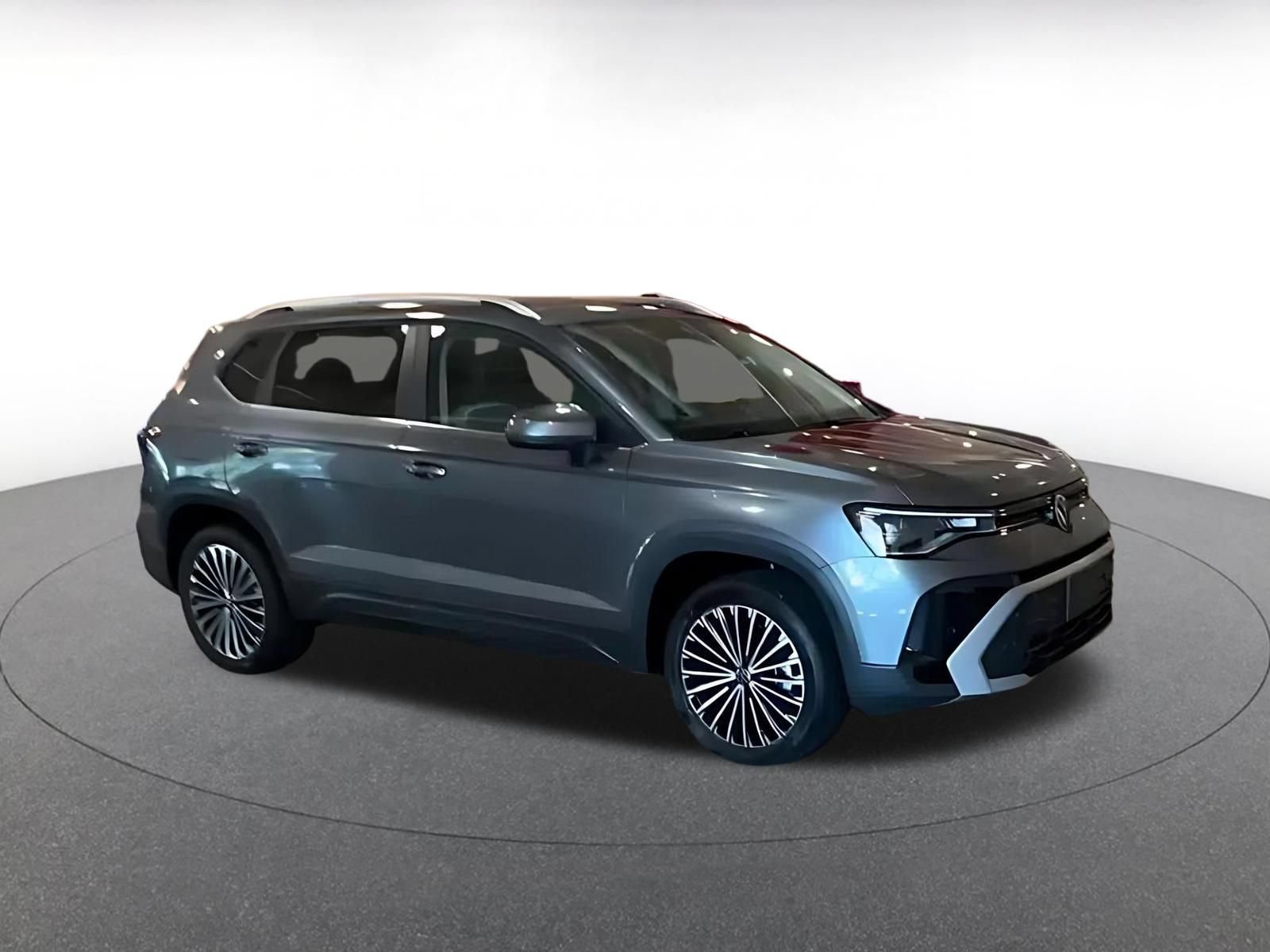 Used 2026 Volkswagen Taos SE FWD video 2