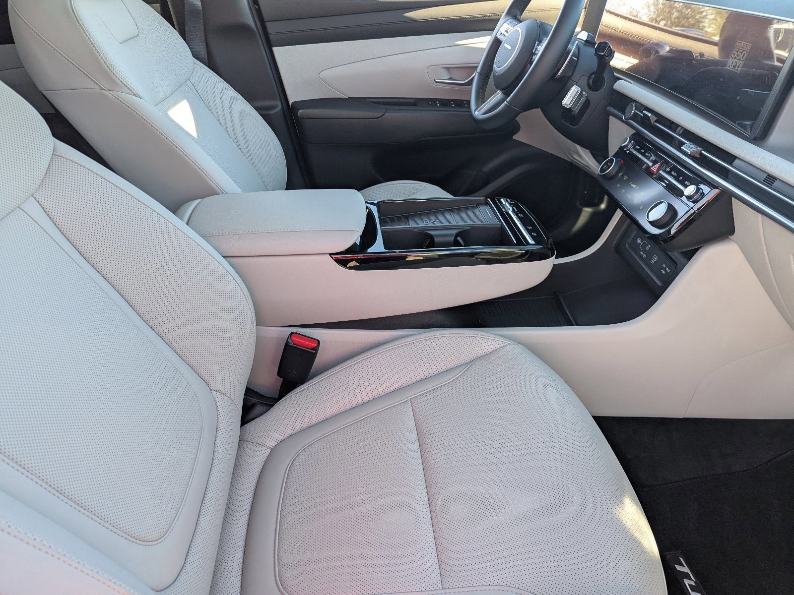 Used 2025 Hyundai Tucson SEL image 12