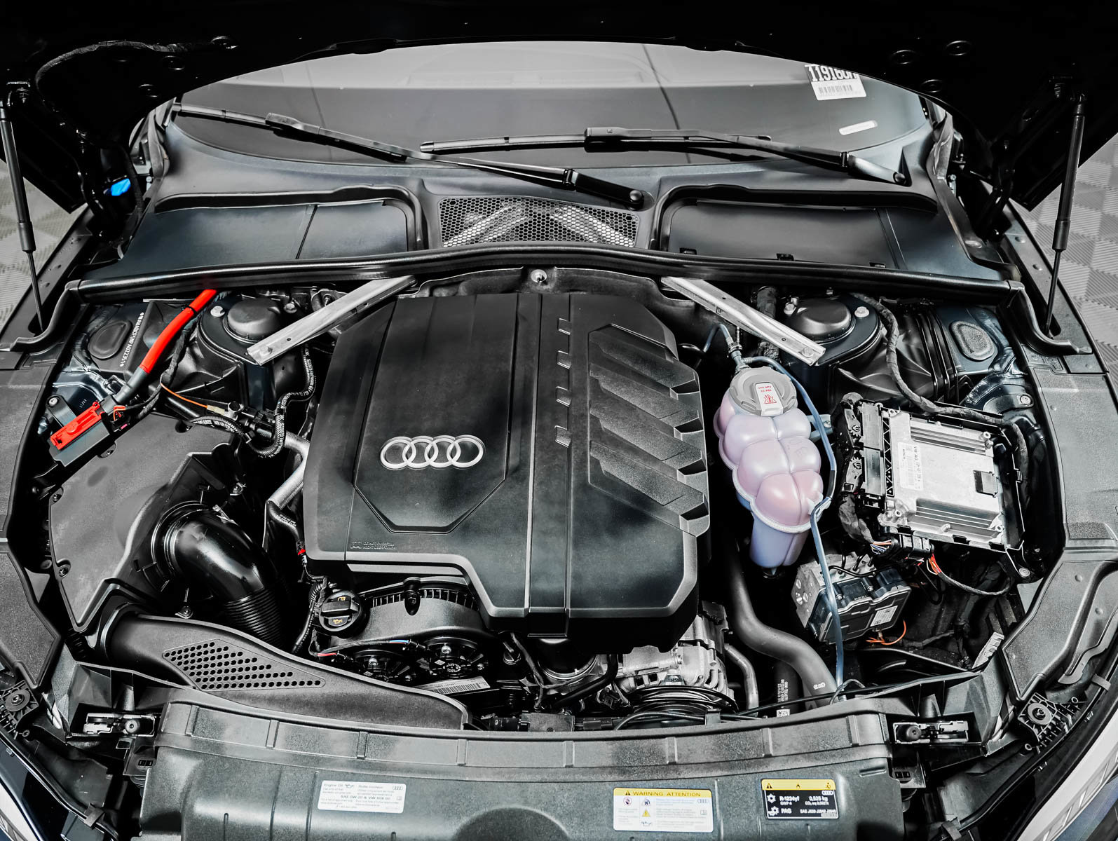 Used 2023 Audi A5 2.0T Premium w/ Convenience Package AWD/4WD image 4