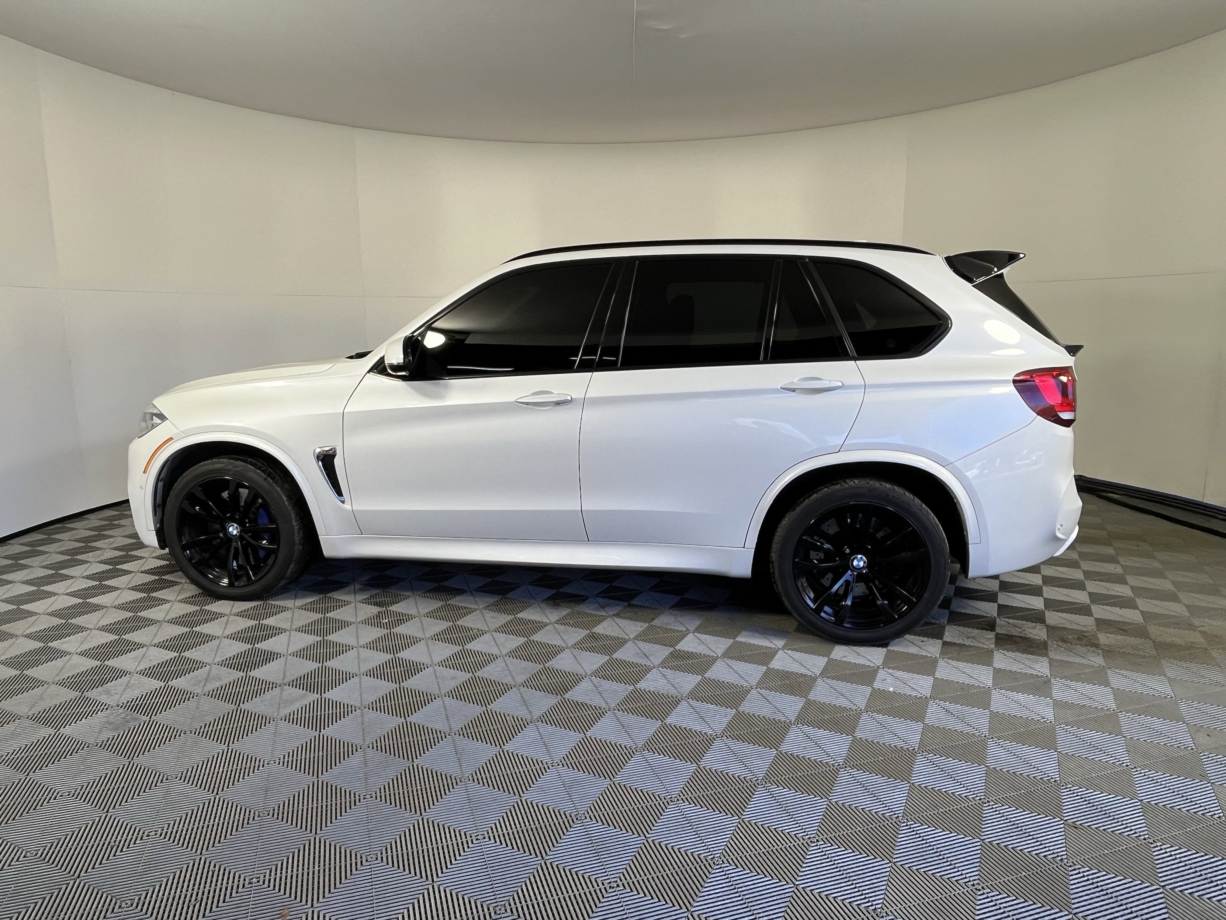 Used 2016 BMW X5 M video 2