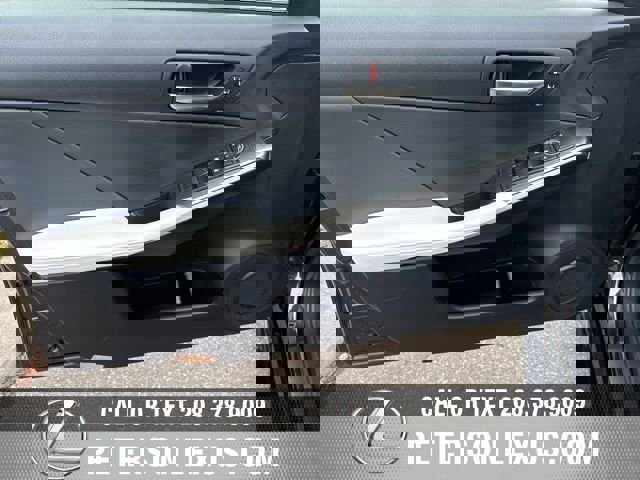 Used 2023 Lexus IS 500 image 21