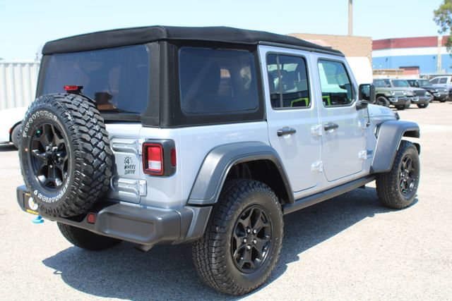 Used 2023 Jeep Wrangler Unlimited AWD/4WD image 4