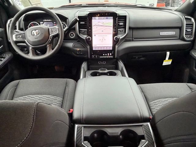 New 2026 RAM 2500 Big Horn AWD/4WD image 28