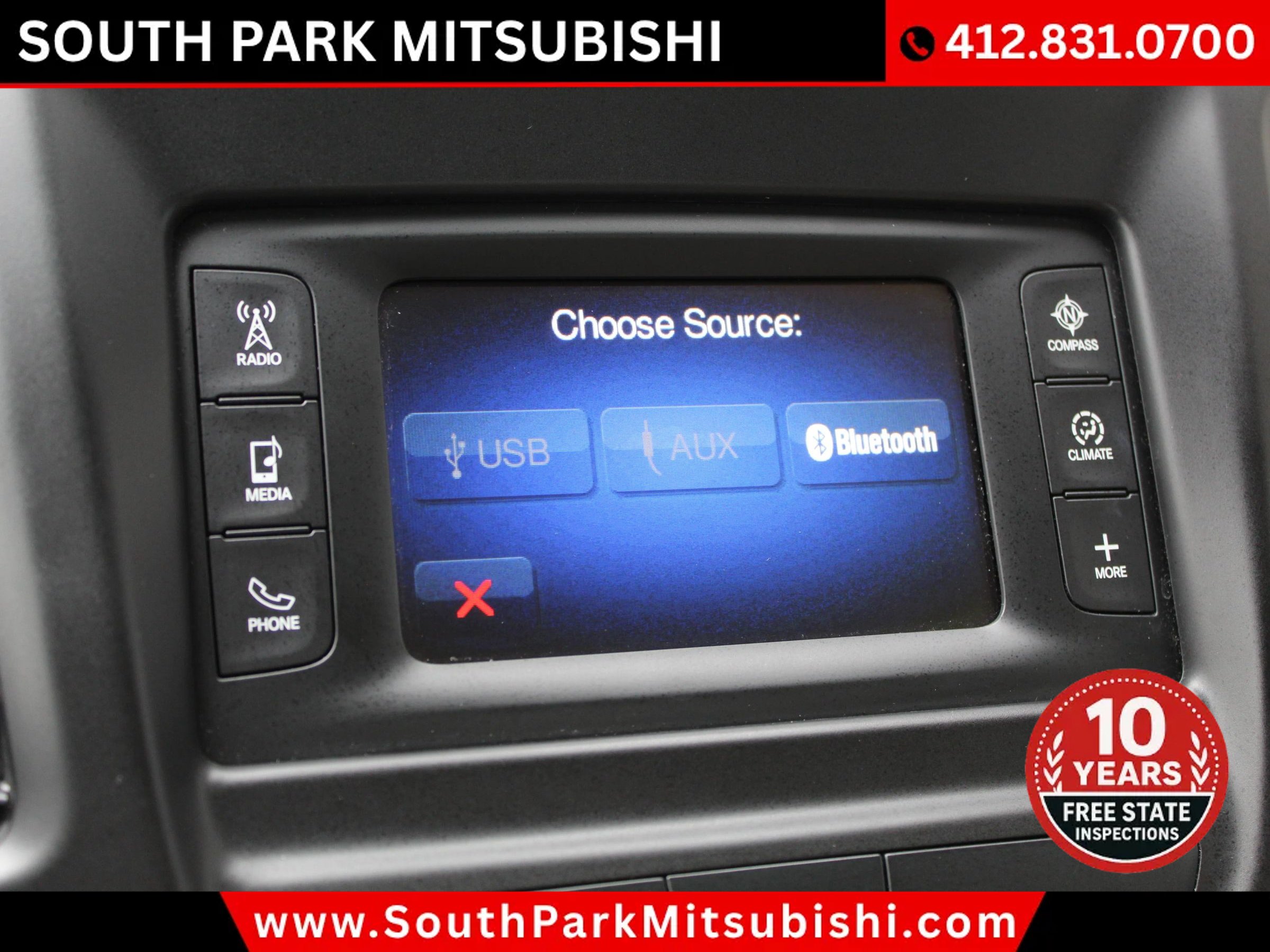 Used 2015 Chrysler 200 C FWD image 25