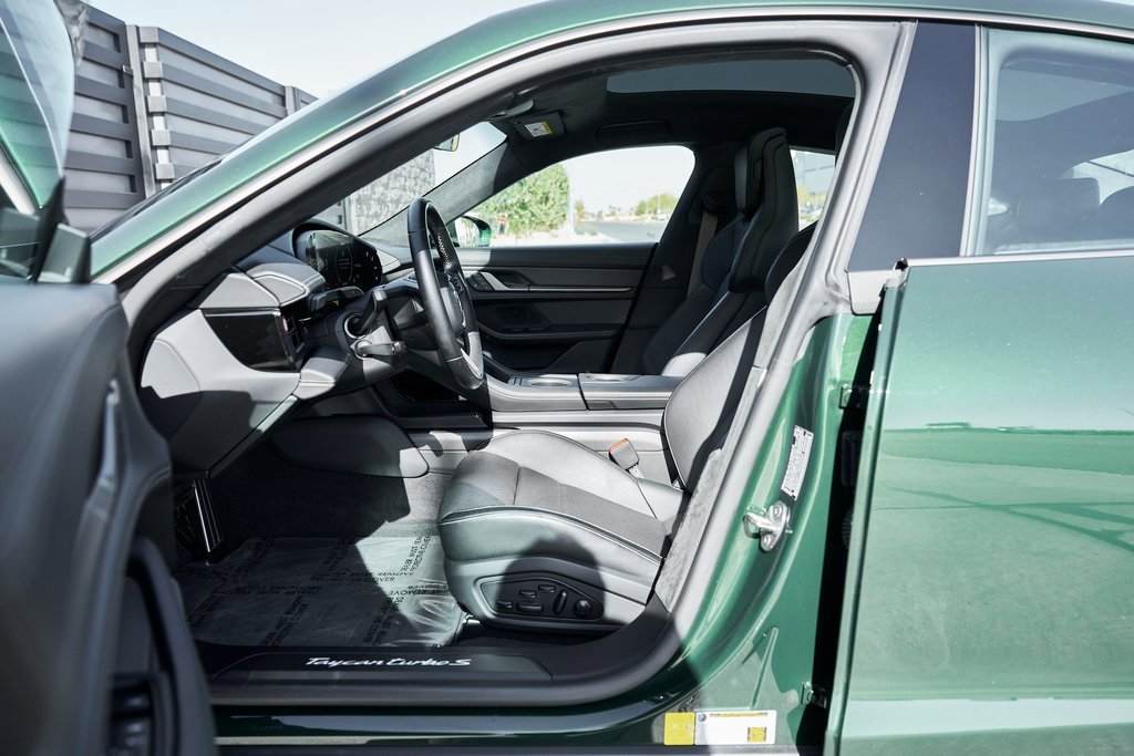 Used 2025 Porsche Taycan Turbo S w/ Premium Package image 32