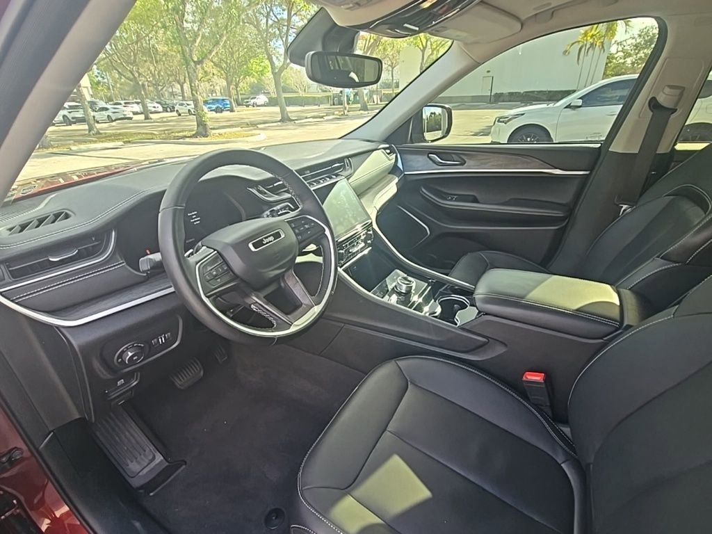 Used 2021 Jeep Grand Cherokee L Limited image 12