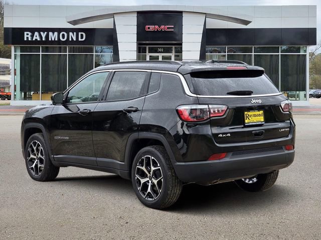 Used 2025 Jeep Compass Limited AWD/4WD image 6