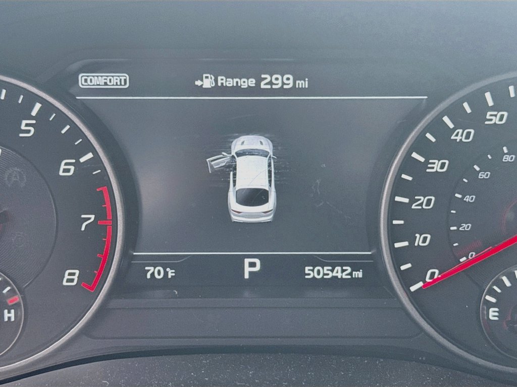 Used 2019 Kia Stinger GT1 AWD/4WD image 12