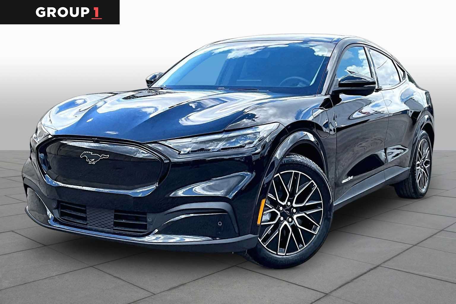 Certified 2025 Ford Mustang Mach-E Premium RWD image 1