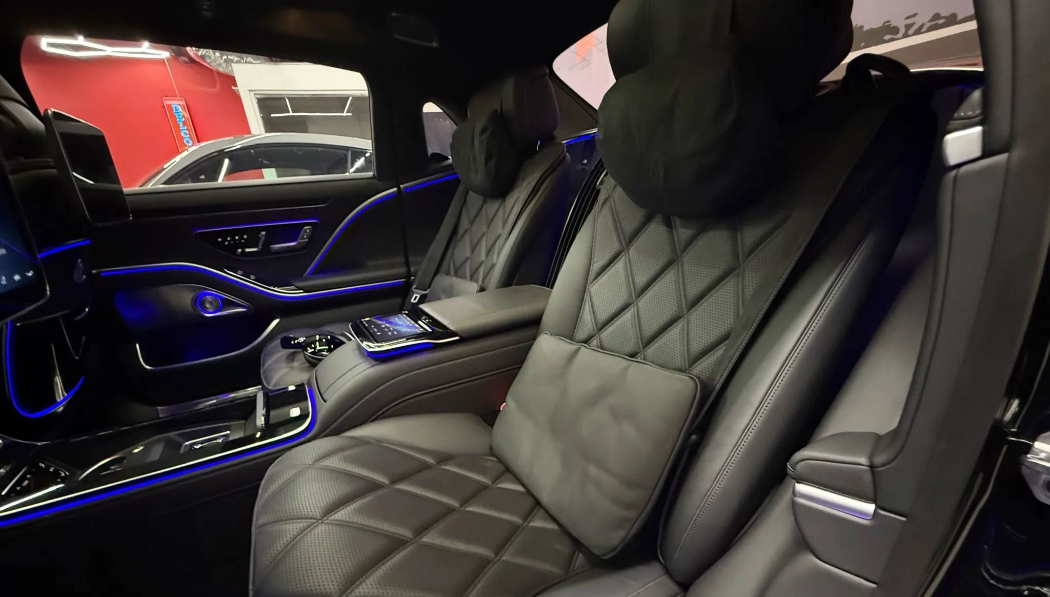 Used 2023 Mercedes-Benz Maybach S 580 4MATIC image 21