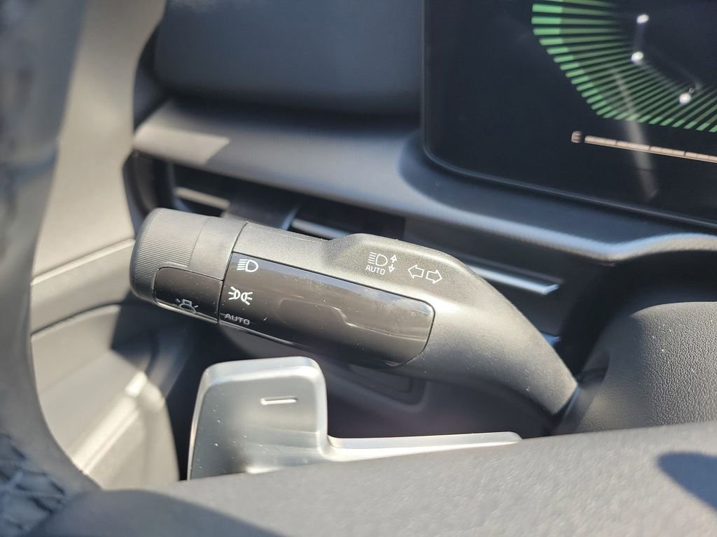 New 2026 Kia Sportage LX FWD image 28