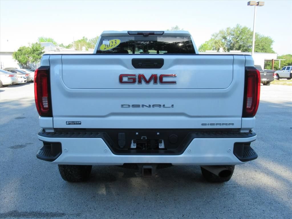 Used 2023 GMC Sierra 2500 Denali w/ Denali Ultimate Package AWD/4WD image 7