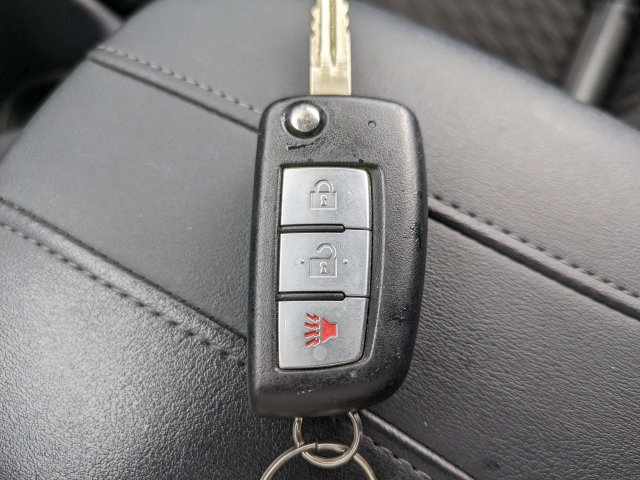 Used 2019 Nissan Rogue S AWD/4WD image 28