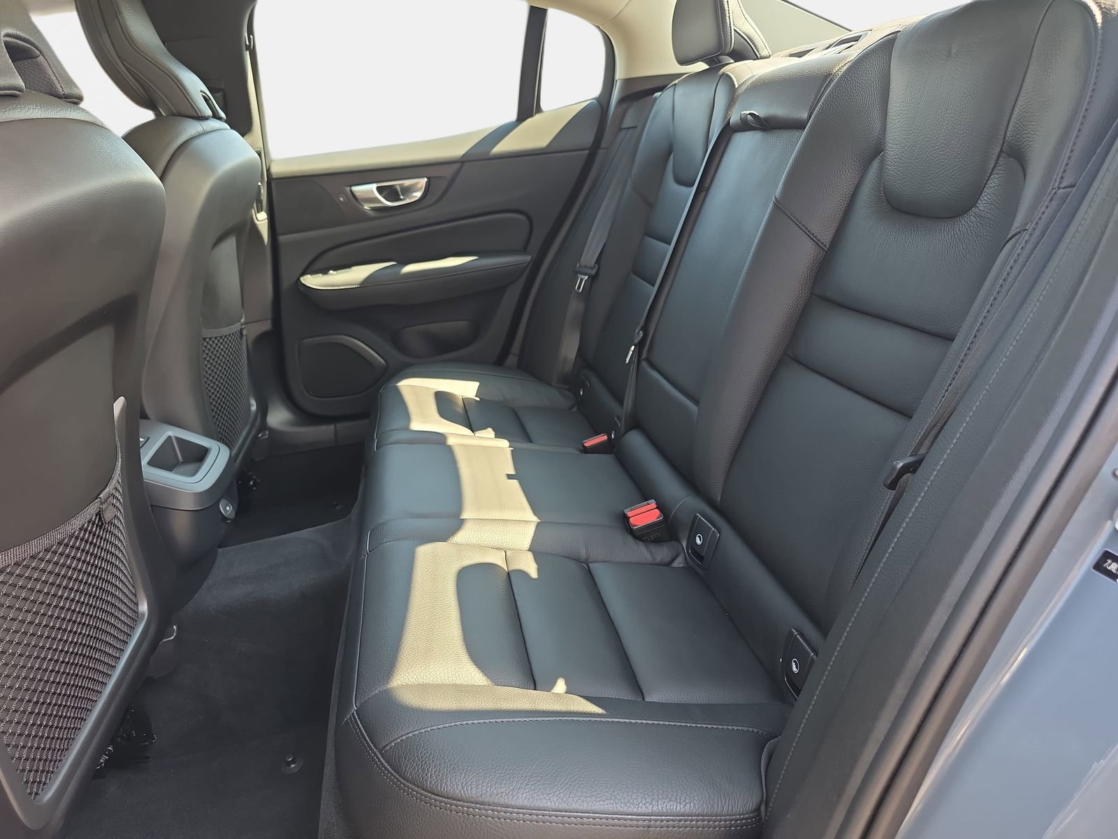 Used 2024 Volvo S60 B5 Plus image 13