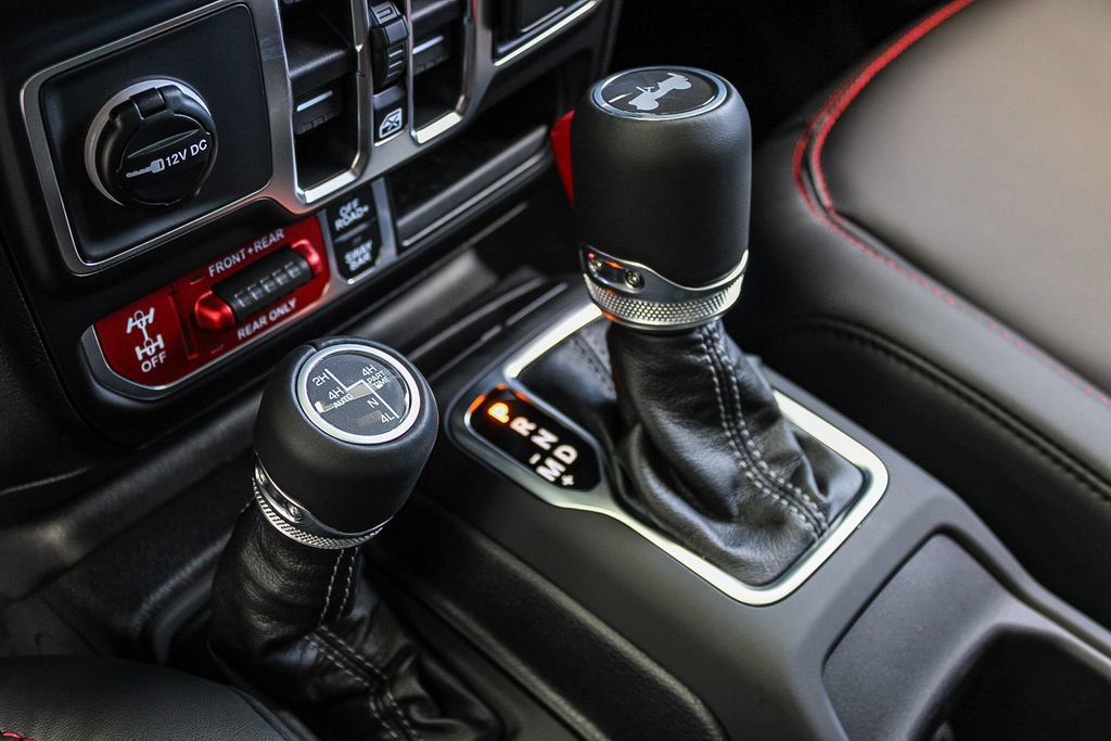 New 2026 Jeep Wrangler Unlimited Rubicon AWD/4WD image 19