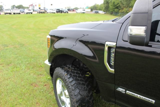 Used 2019 Ford F250 XLT w/ XLT Value Package AWD/4WD image 12