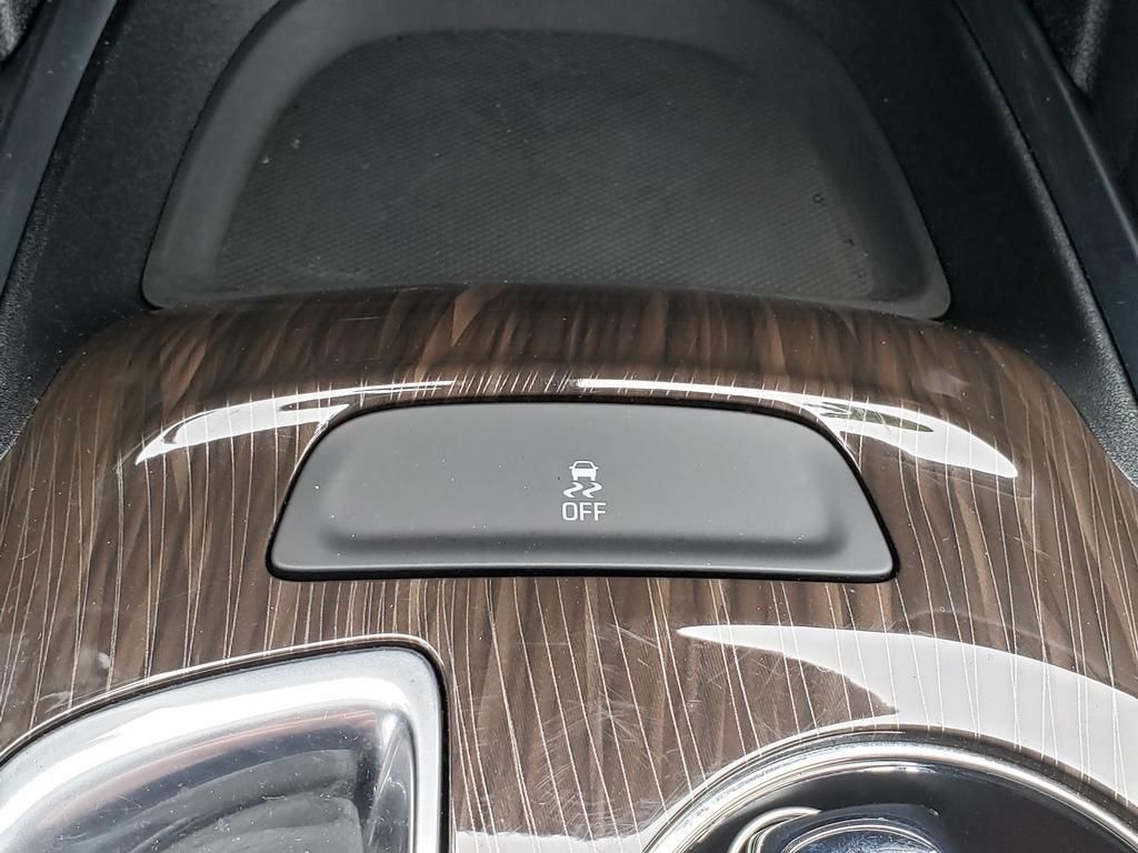 Used 2022 Chevrolet Malibu Premier FWD image 37