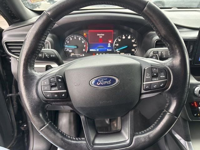 Used 2020 Ford Explorer XLT w/ Equipment Group 202A image 15