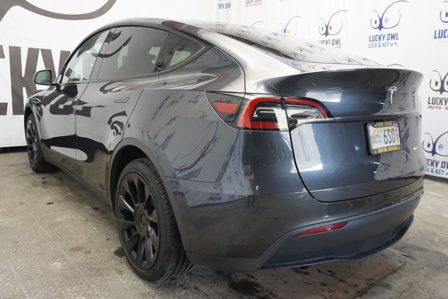 Used 2024 Tesla Model Y Long Range image 8