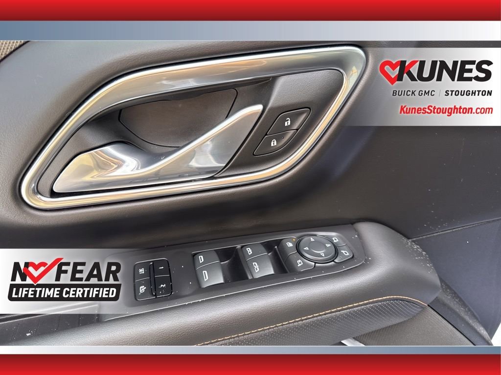Used 2024 GMC Yukon AT4 image 20