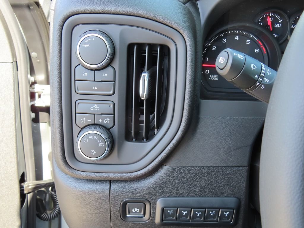 New 2026 Chevrolet Silverado 2500 Custom image 12