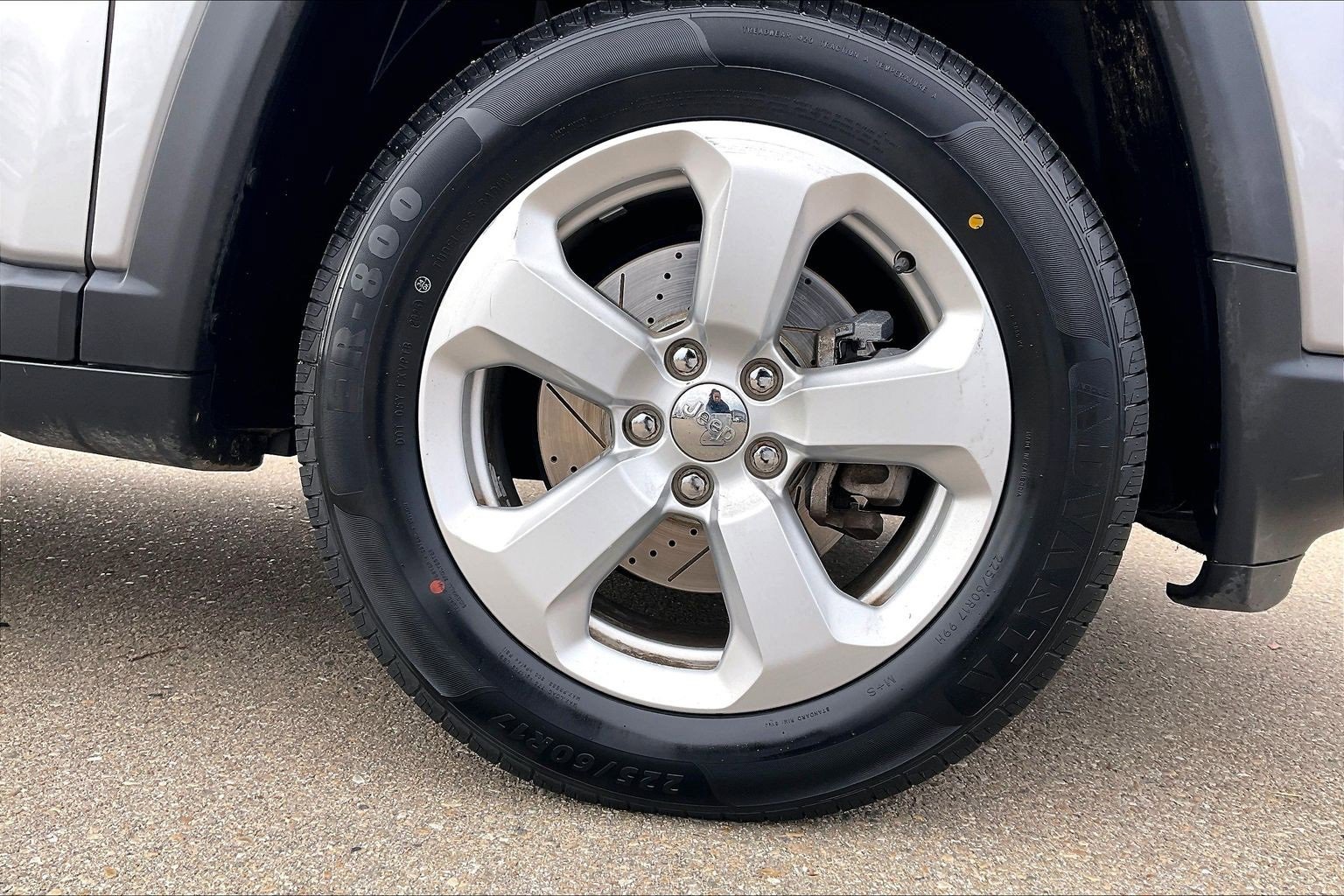 Used 2018 Jeep Compass Latitude image 22