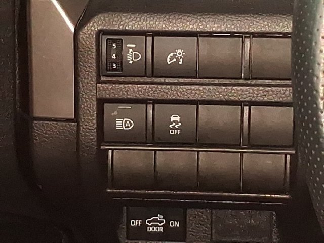 Used 2025 Toyota Tacoma TRD Sport RWD image 35