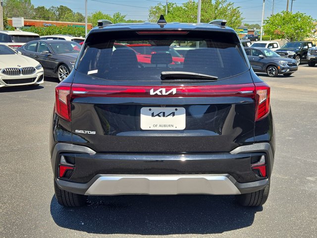 Used 2025 Kia Seltos S FWD image 8