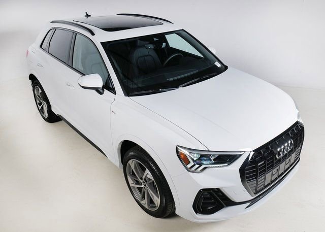 New 2025 Audi Q3 2.0T Premium image 4
