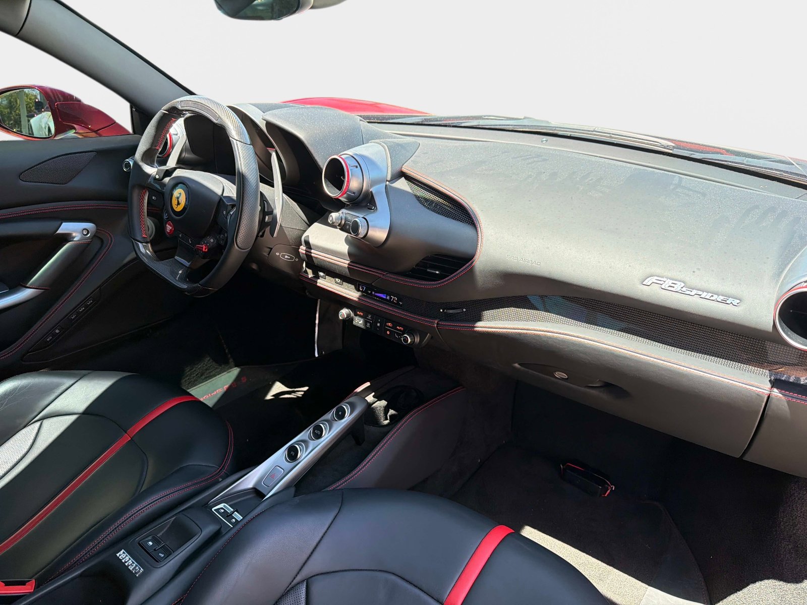 Used 2021 Ferrari F8 Tributo image 26