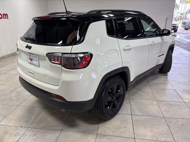 Used 2021 Jeep Compass Latitude w/ Sun and Sound Group FWD image 3